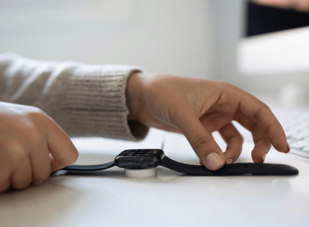 Como carregar um smartwatch